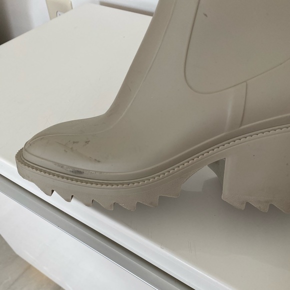 (SOLD***💘😍)CHLOÉ BETTY RUBBER RAIN BOOT - Picture 5 of 16